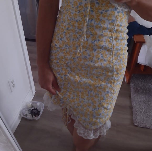 Floral Mini Dress Size S - Picture 7 of 10